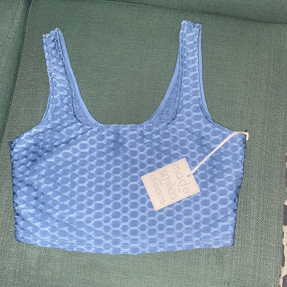 Active trendy top